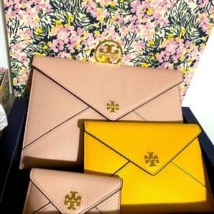 Tory Burch clutch- Yellow (medium)